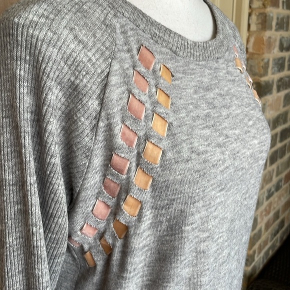 THML Gray Velour Ribbon Laced and Patched Long Sleeve Sweater Size Small - Picture 2 of 9